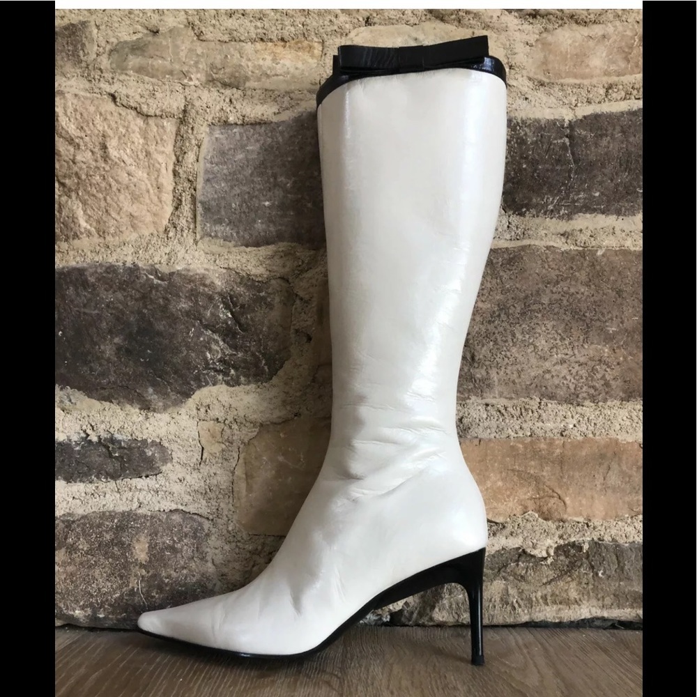 Miu Miu Prada white boots size 37 price firm!!!